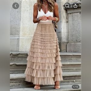 Shein long skirt new beige color XL